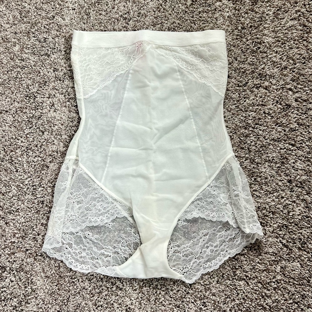 SPANX high waisted lace panty